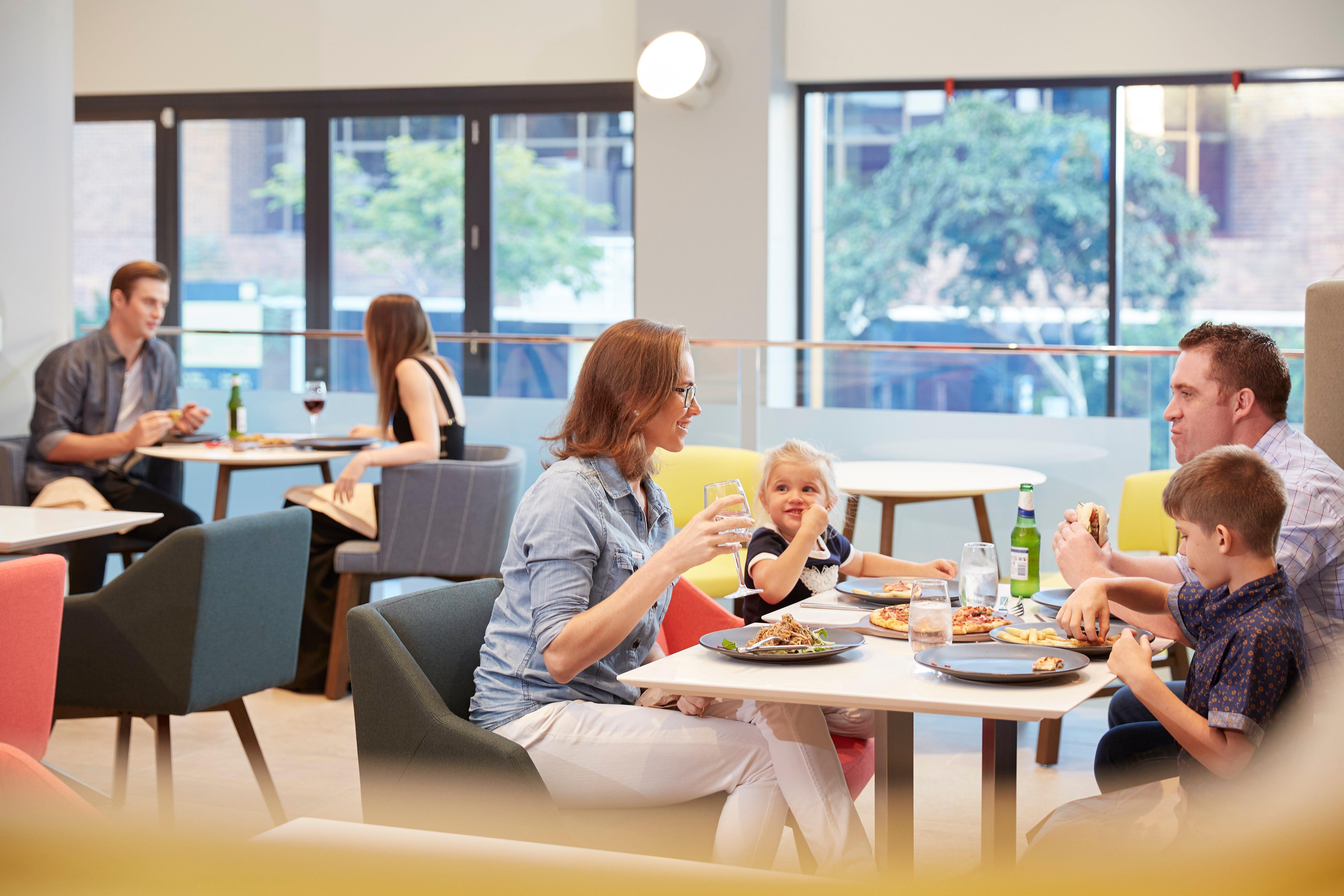 Holiday Inn Express Brisbane Central By Ihg Ngoại thất bức ảnh