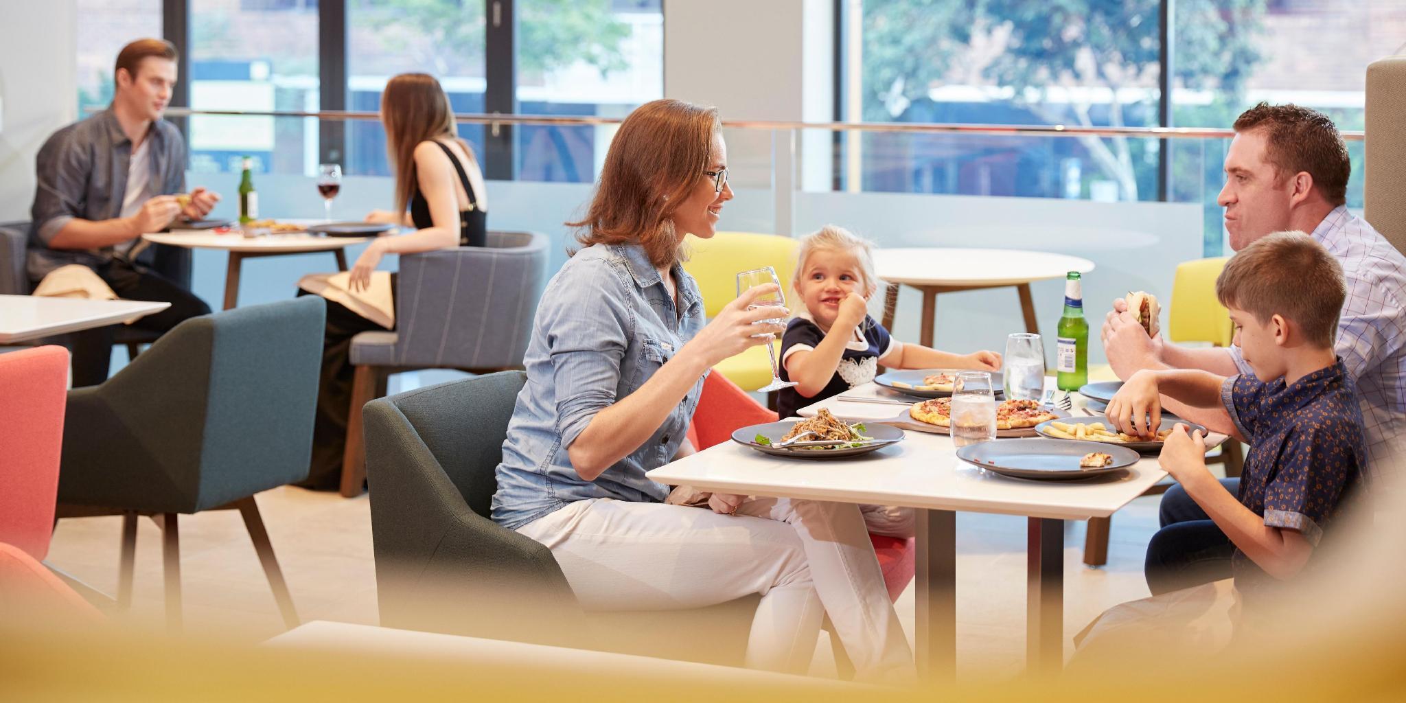 Holiday Inn Express Brisbane Central By Ihg Ngoại thất bức ảnh